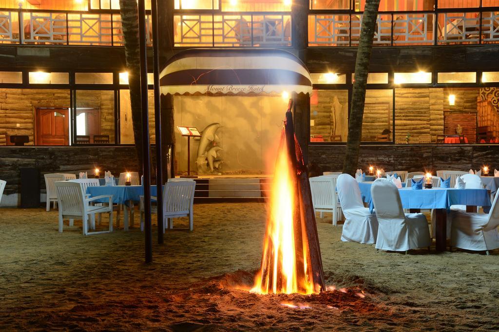 Mount Breeze Hotel Dehiwala-Mont Lavinia Extérieur photo