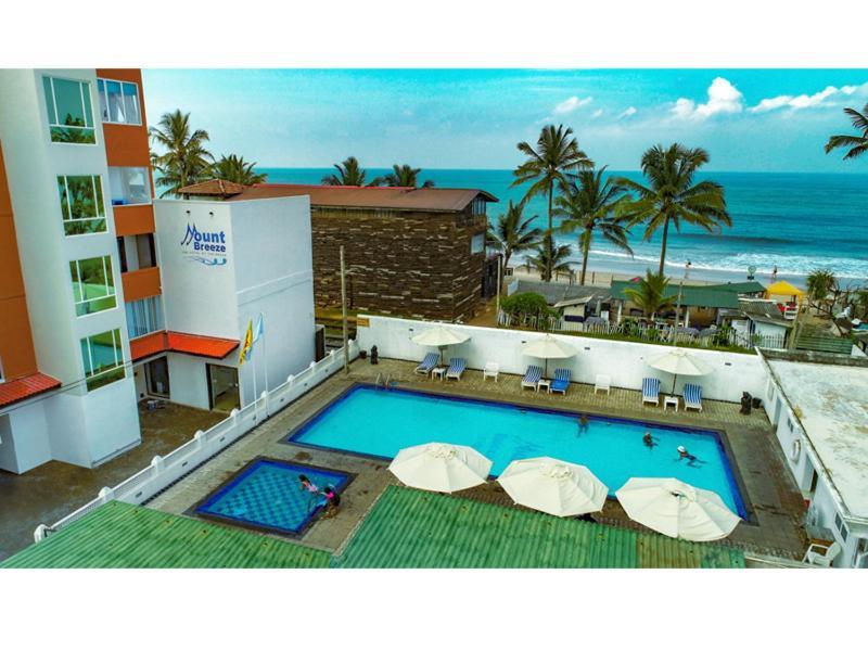 Mount Breeze Hotel Dehiwala-Mont Lavinia Extérieur photo
